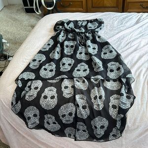 Skull Patterned Strapless Dress